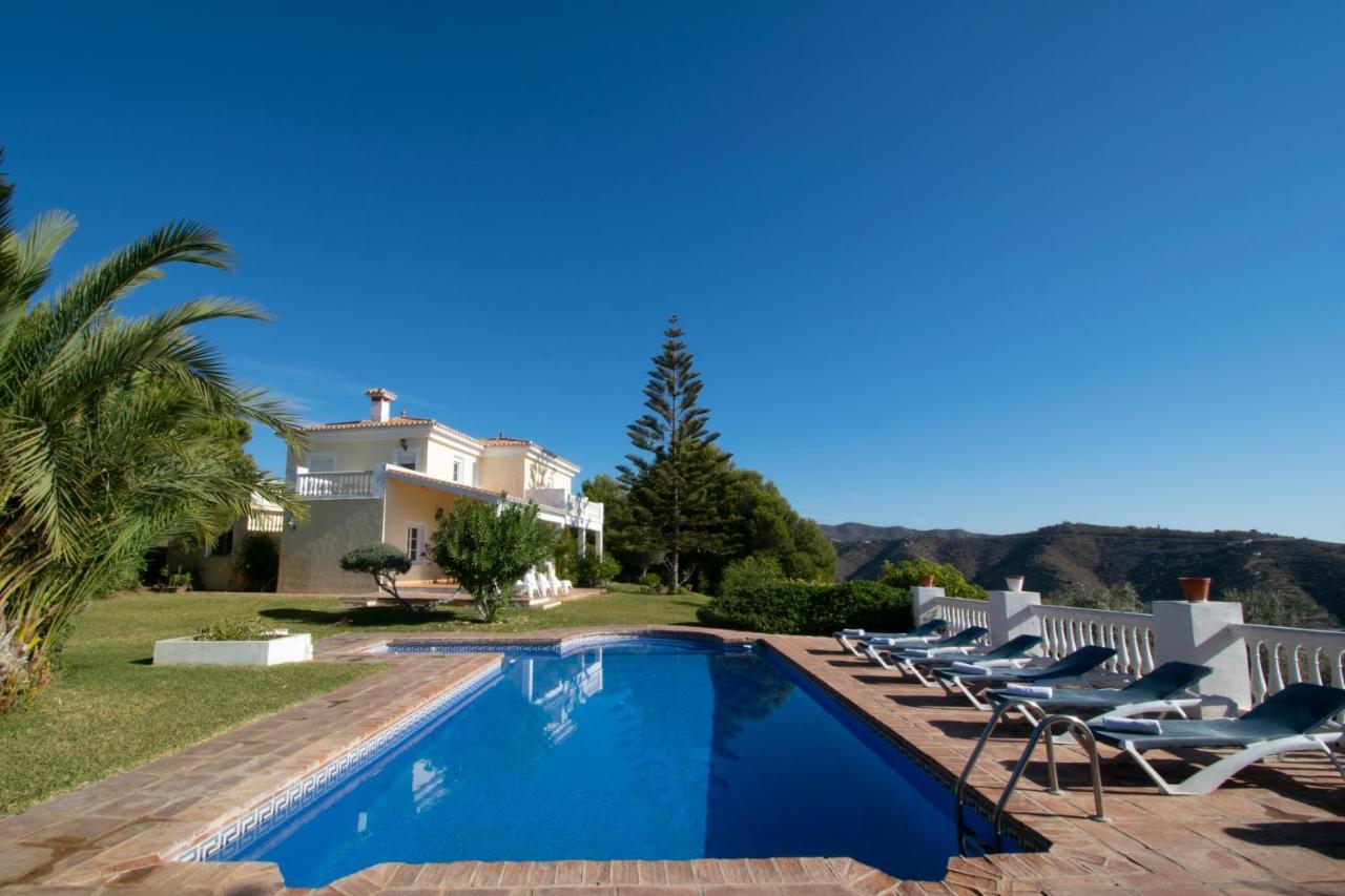 Gran Villa Con Vistas Al Mar Y Piscina Privada Malaga Zewnętrze zdjęcie
